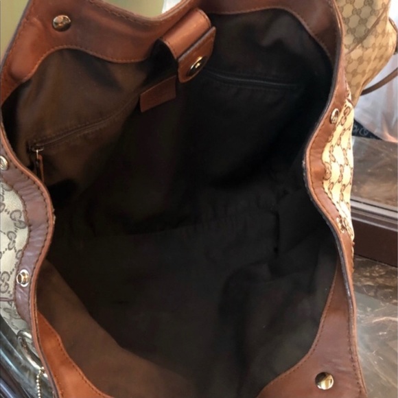 Vintage Authentic Gucci hobo bag . - Picture 5 of 5